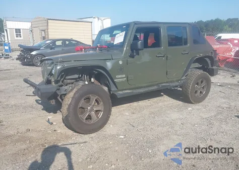 2015 Jeep Wrangler Unlimited Sport z USA, uszkodzony, nr VIN 1C4BJWDG4FL736026